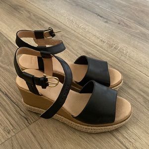 Sperry size 8 wedges